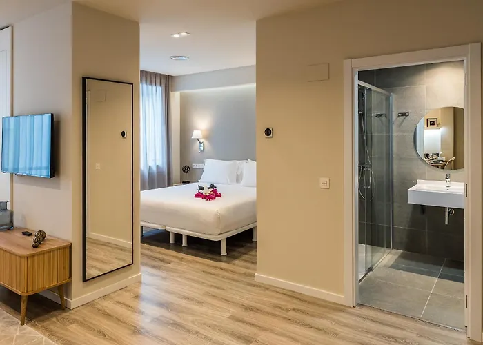 Center By Abba Апарт-отель