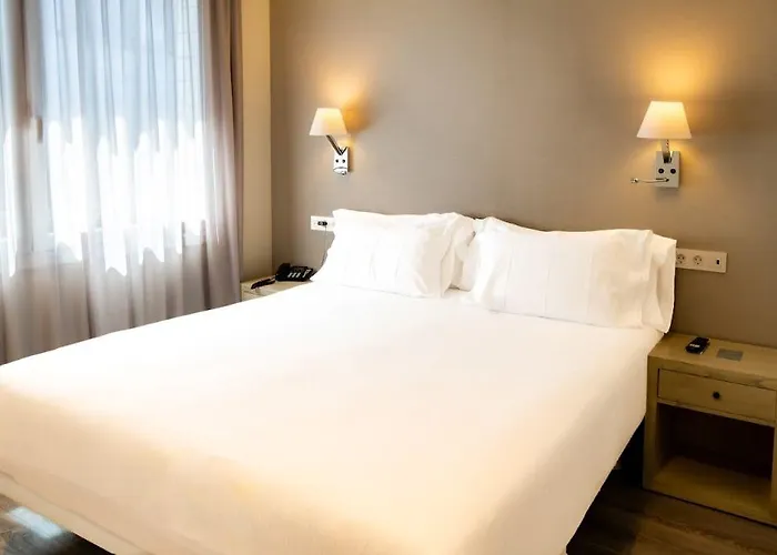 公寓式酒店 Center By Abba 4*