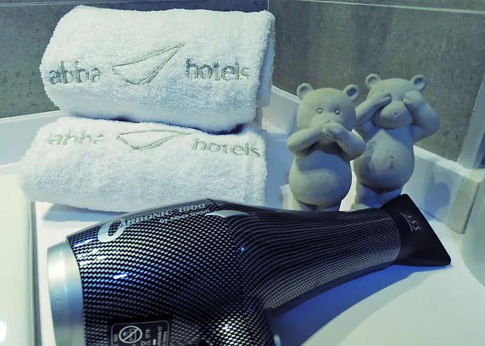 Center By Abba 公寓式酒店 4*